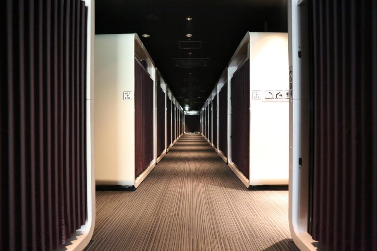 Hotel kapsul First Midosuji Namba